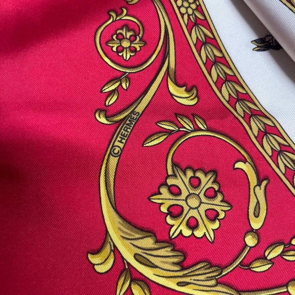 Hermes scarf Carre 90 Reds Silk100% Ledoux - Picture 11 of 11